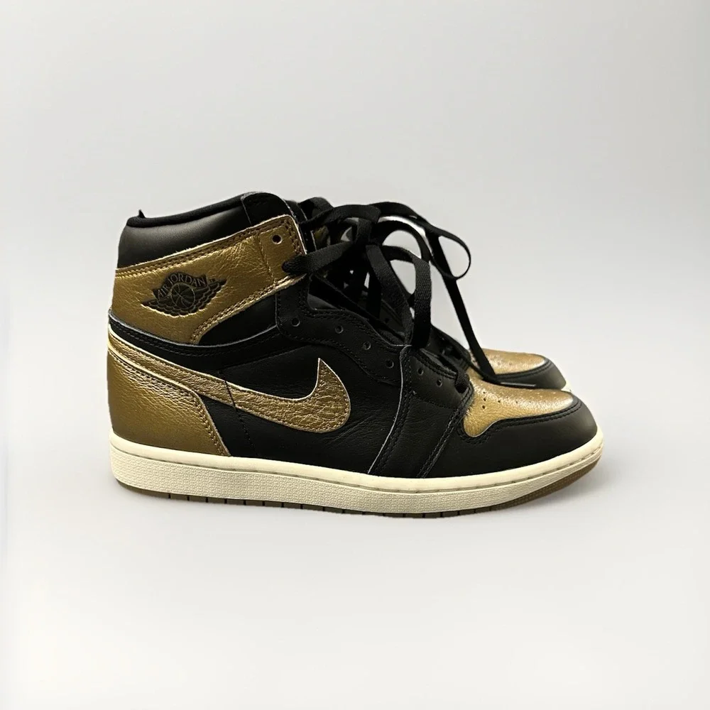 Air Jordan 1 Retro High OG Black Metallic Gold Men's shoes DZ5485-071 size 8